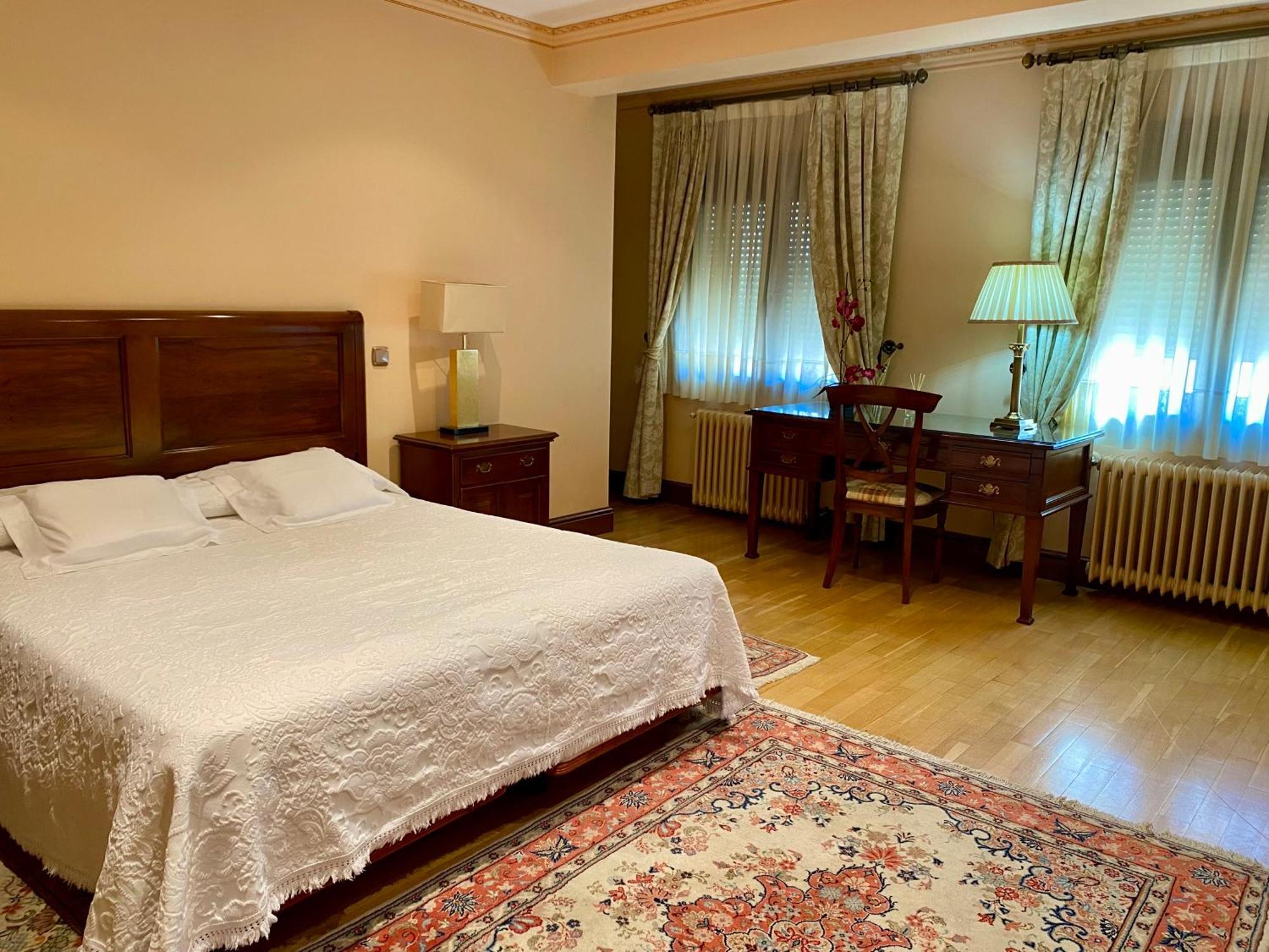 Hotel Aranda Аранда де Дуеро Екстериор снимка